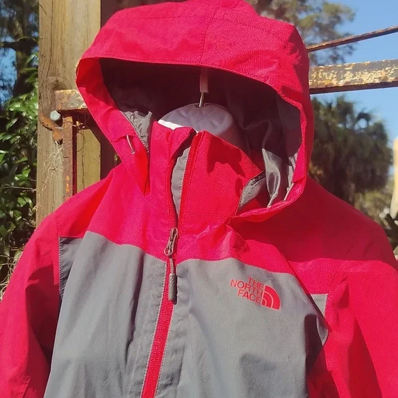 The North face women's pink, gray, hoodie jacket medium - Picture 2 of 7